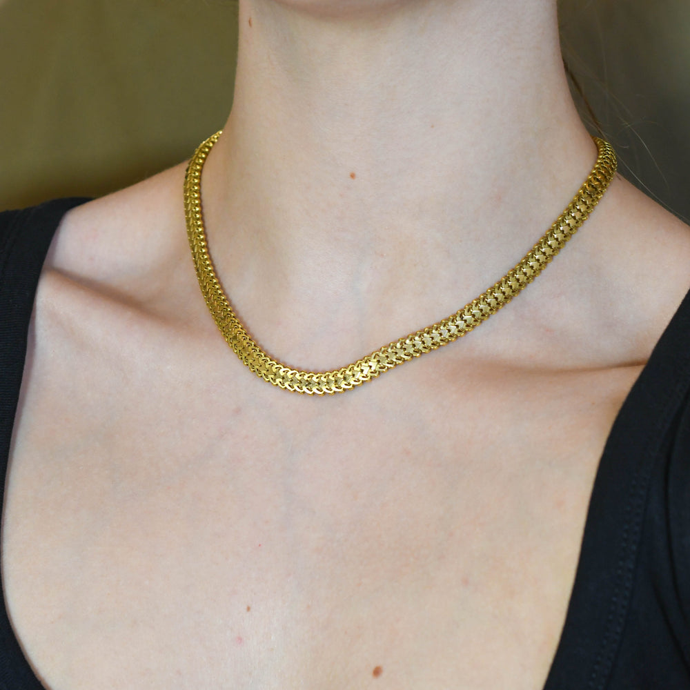 Georgian 18k Gold Serpentine Collar Necklace