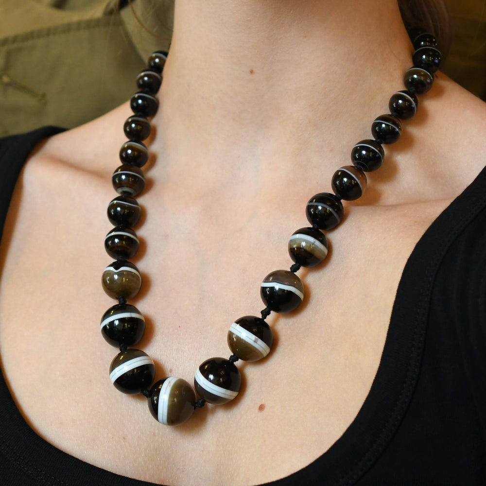 Victorian Banded Agate Bead Necklace