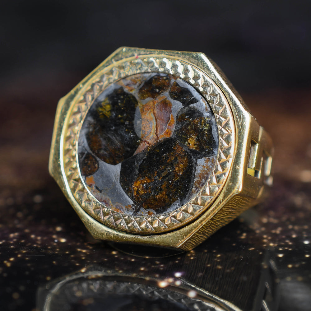 Contemporary Meteorite Sovereign Ring