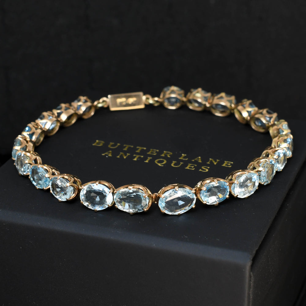 Edwardian 17ct Aquamarine Line Bracelet