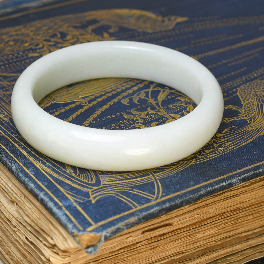 Art Deco White Jade Bangle