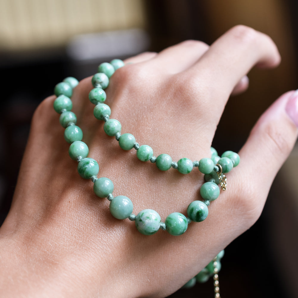 Art Deco Jade Bead Necklace