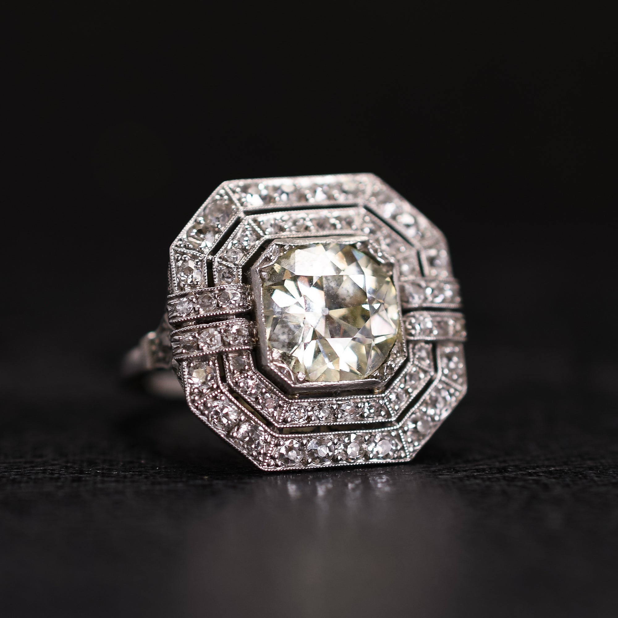 Art deco hot sale platinum ring