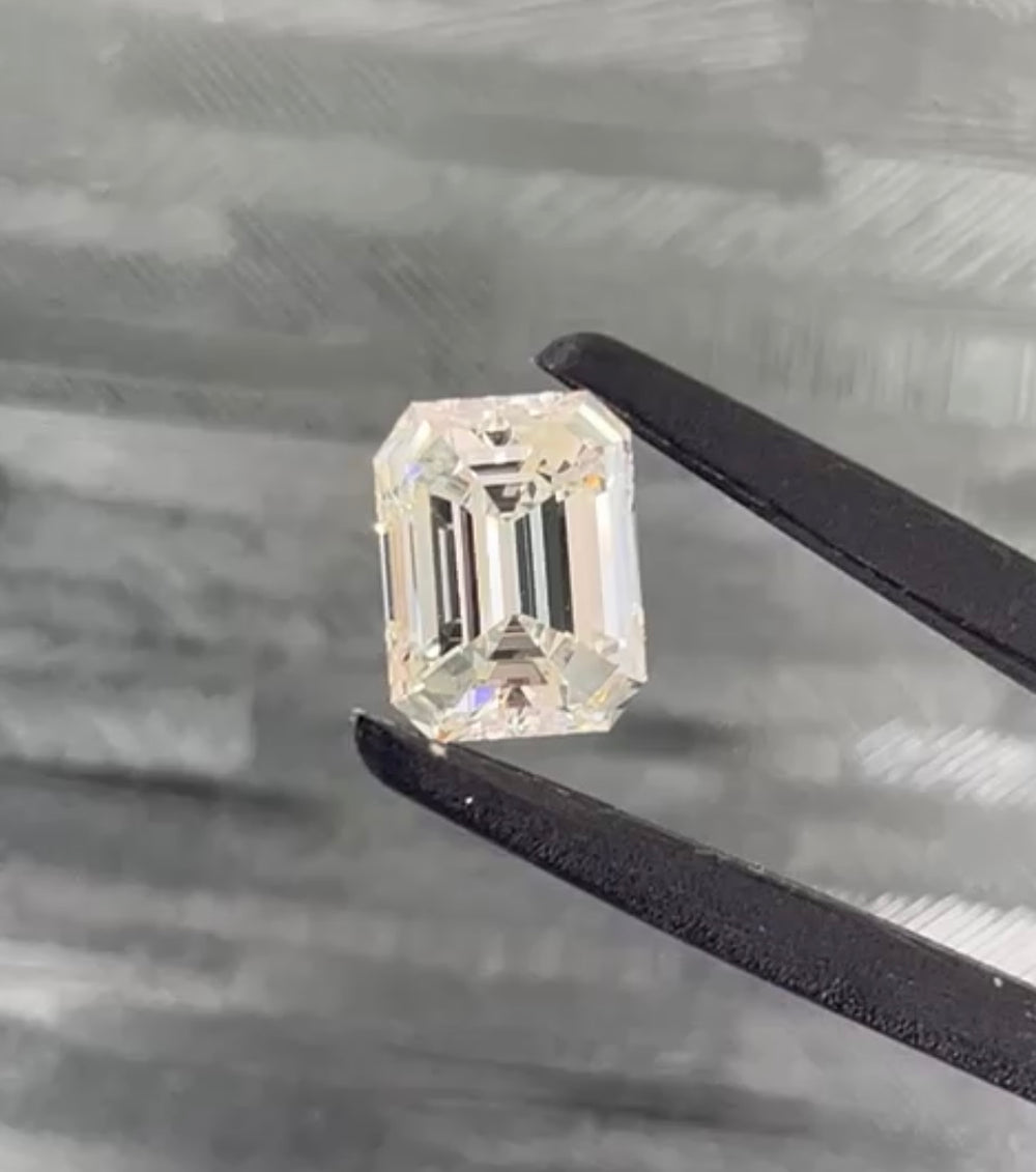 Art Deco Certified 4.02ct Emerald Cut Diamond