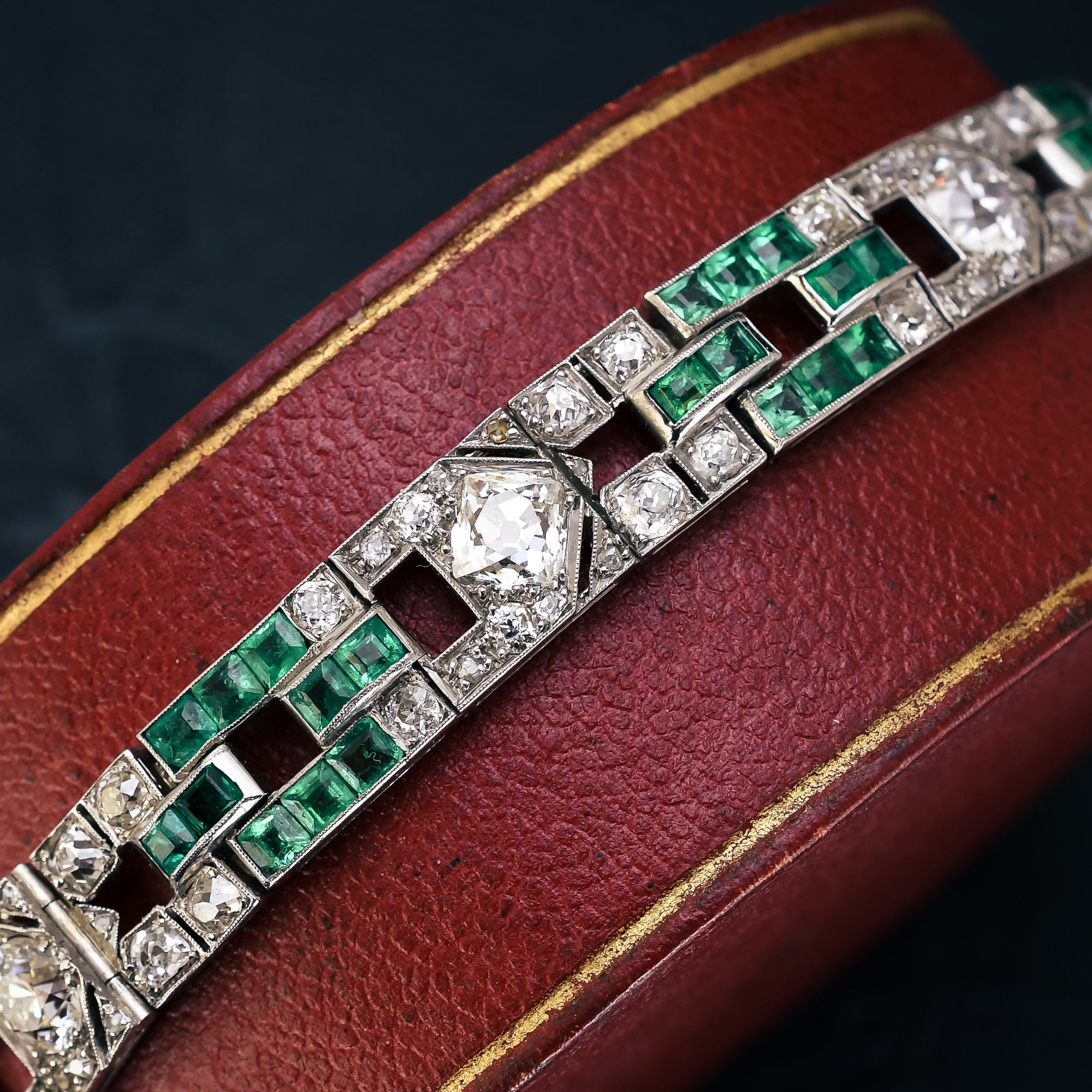 Art Deco Colombian Emerald and Diamond Bracelet