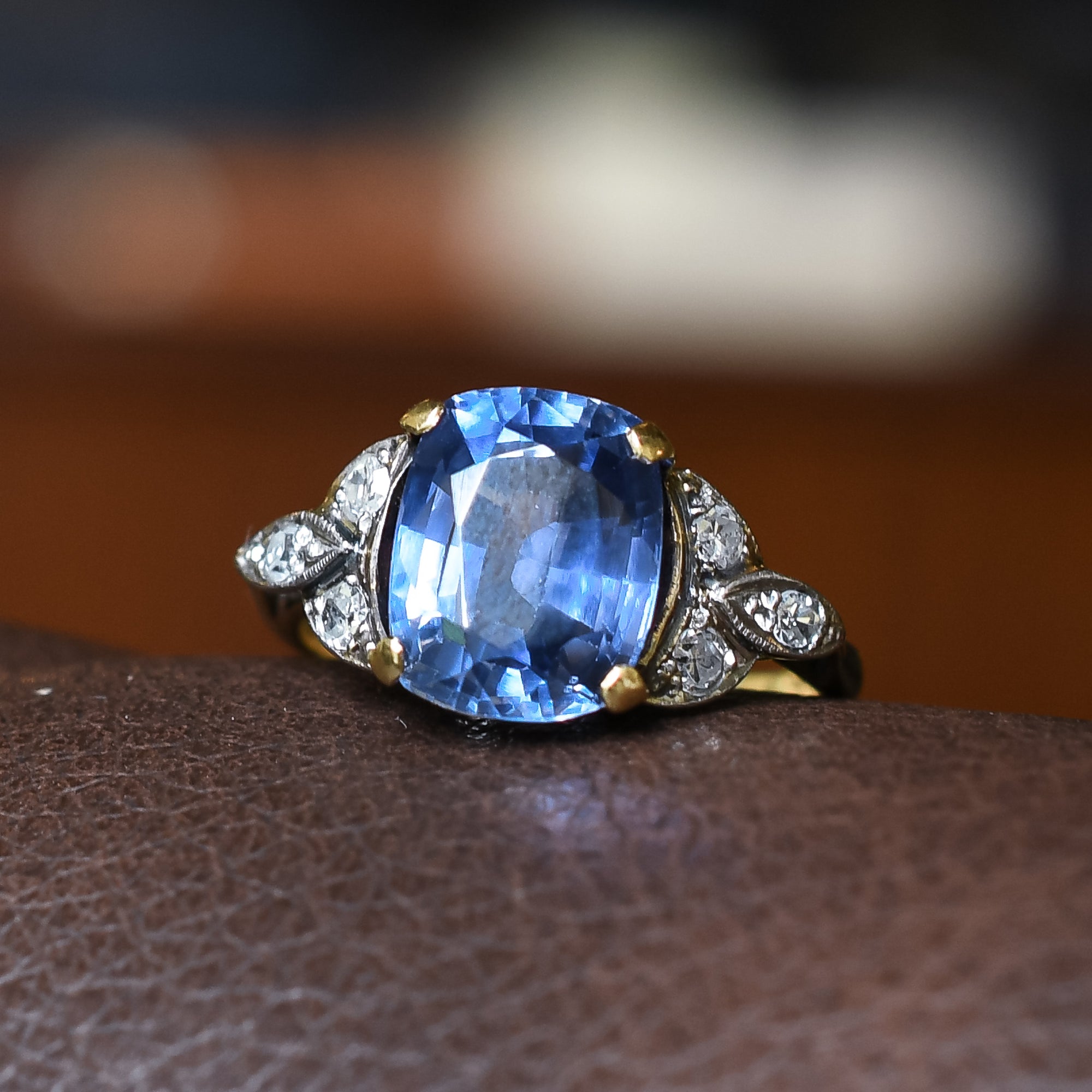 Art Deco 18ct White Gold, Large Ceylon Sapphire Ring with Old Mine Cut  Stepped Shoulders (114S) | The Antique Jewellery Company