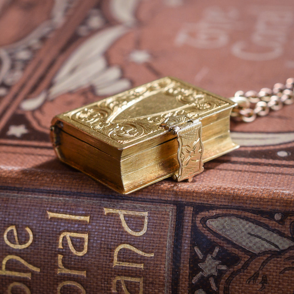 Mid-Victorian Gold Bible Locket